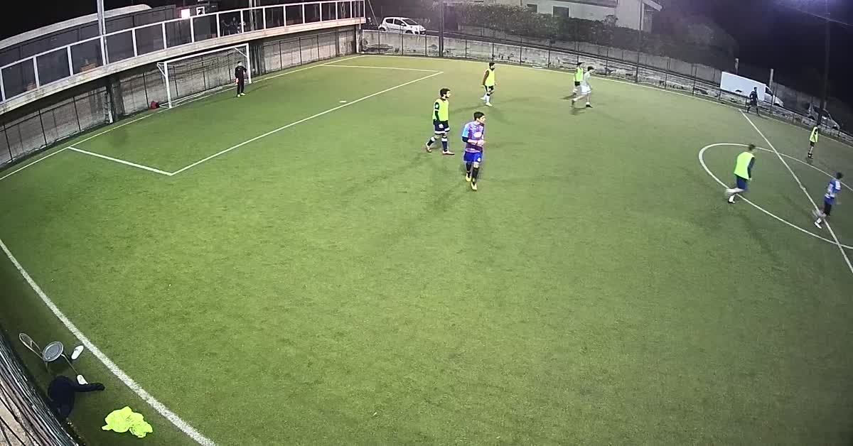 Tiro da fuori