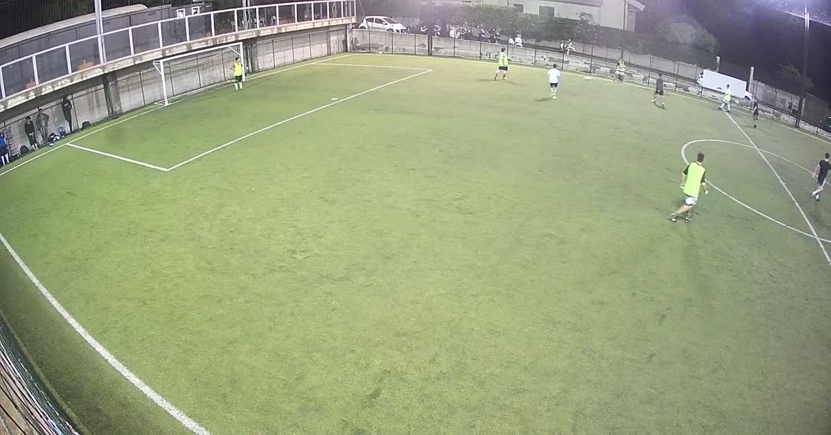 Tiro da centro campo