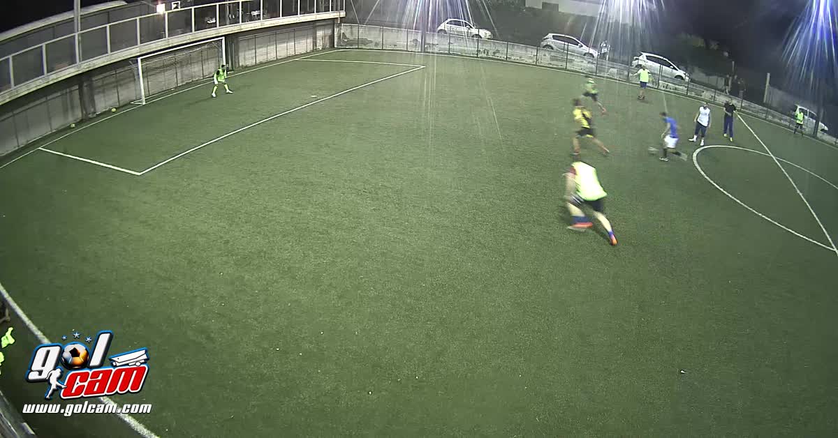 Salta il portiere e gol 
