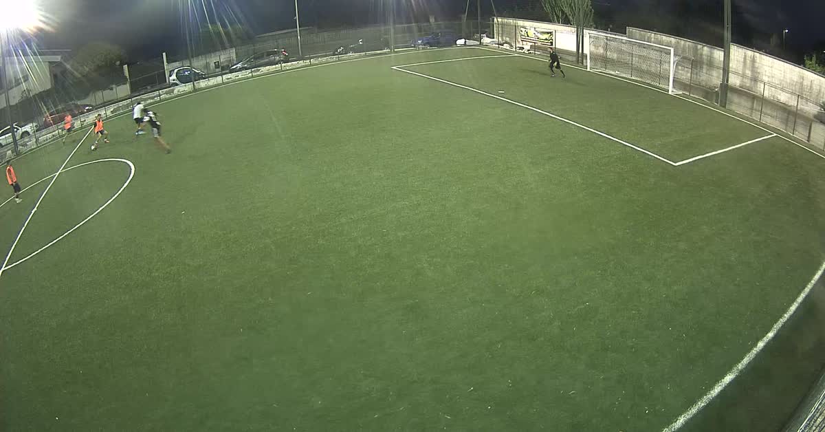 Ancora sta cercando il pallone