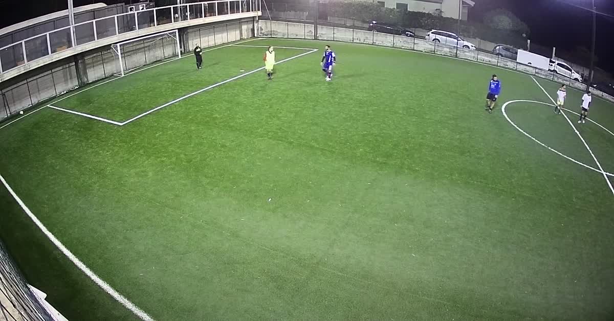 Peppino, tunnel e goal