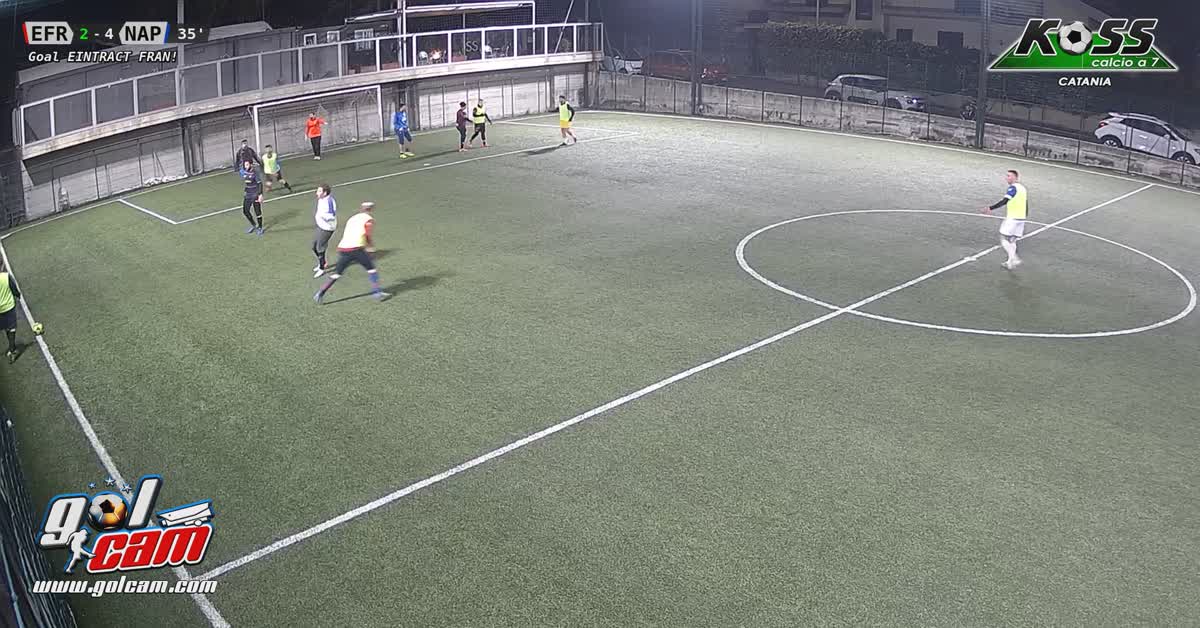 Movimento da punta e gran goal