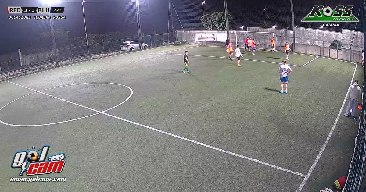 Parata doppia calcio d"angolo