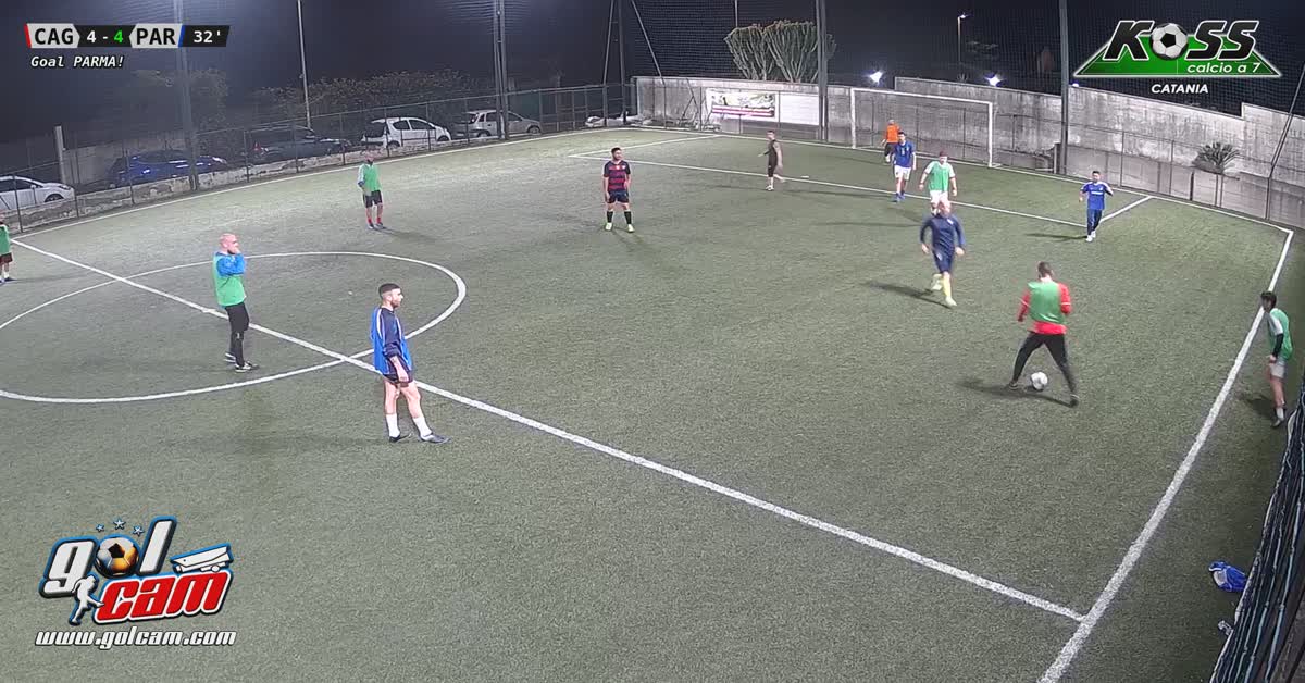 Bordata da fuori area e goal!
