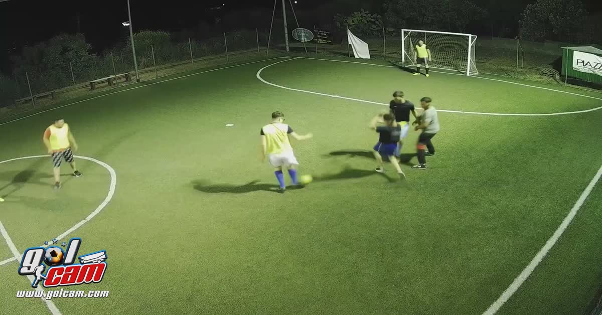 Gol all"incrocio