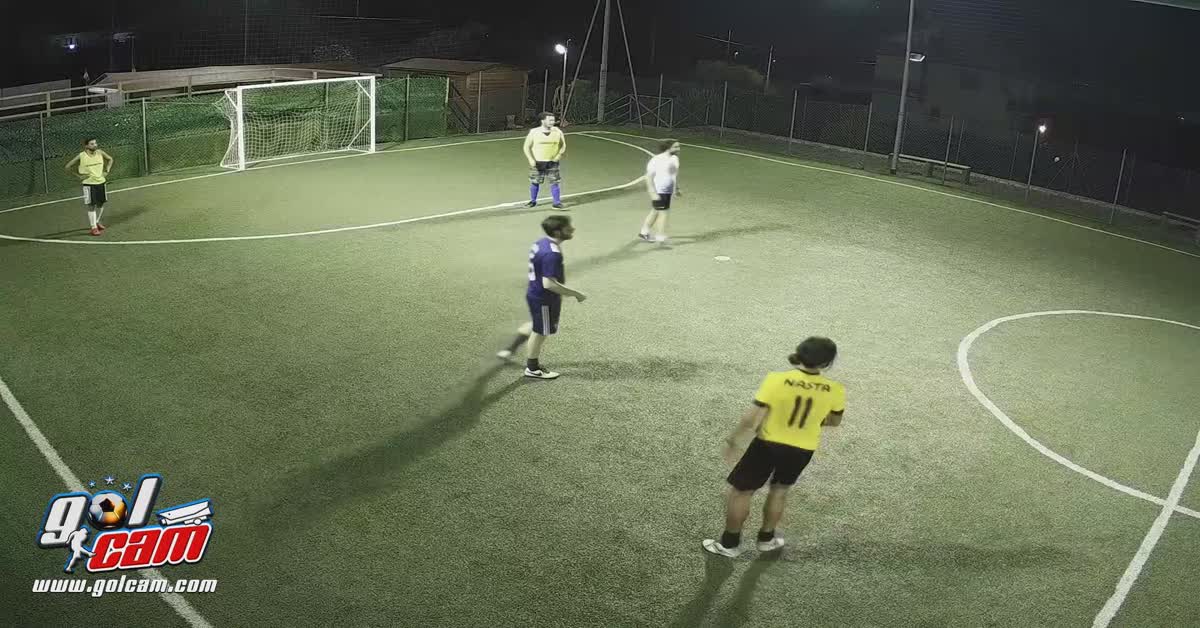 dribbling e gol compagno