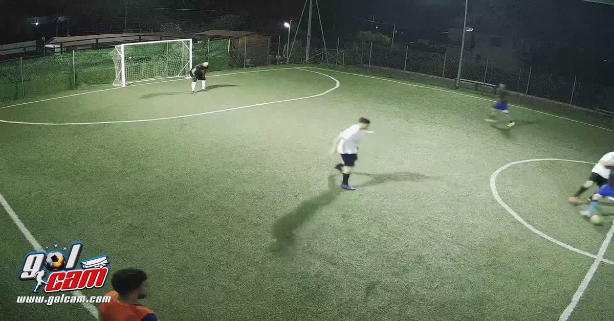 Gol lucaaaaa