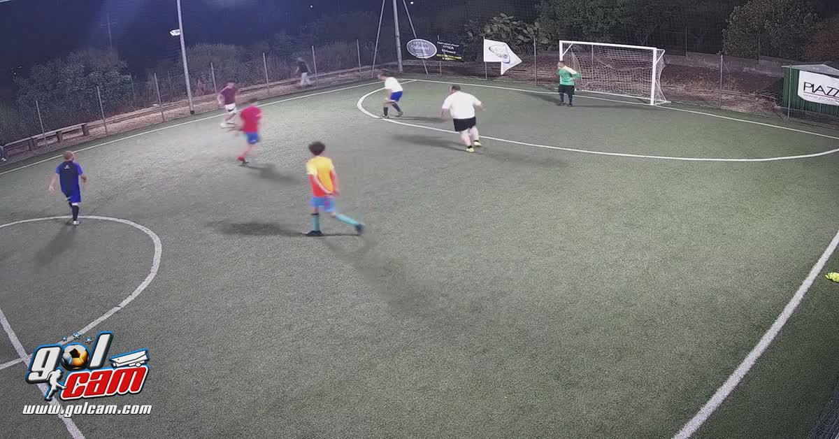 Dribling e gol
