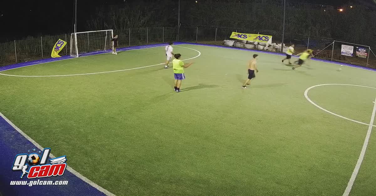 Gol dentro area