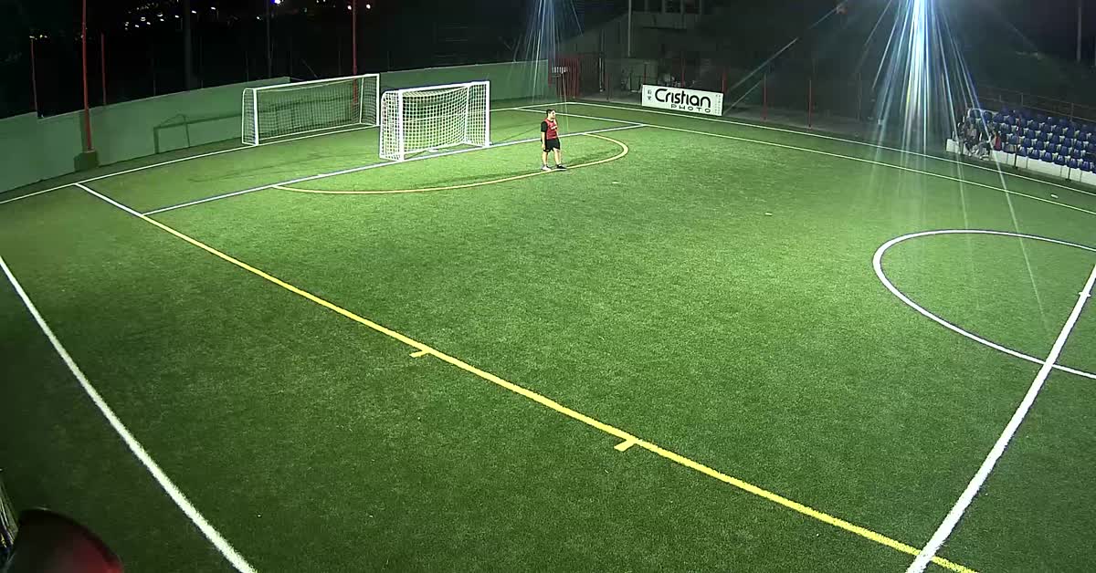 1º goal