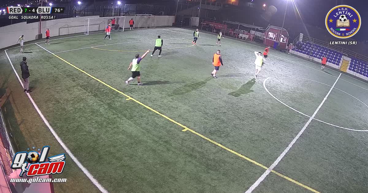 De Luca 7 a 4