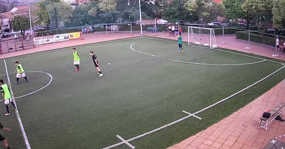 Tiro da fuori 