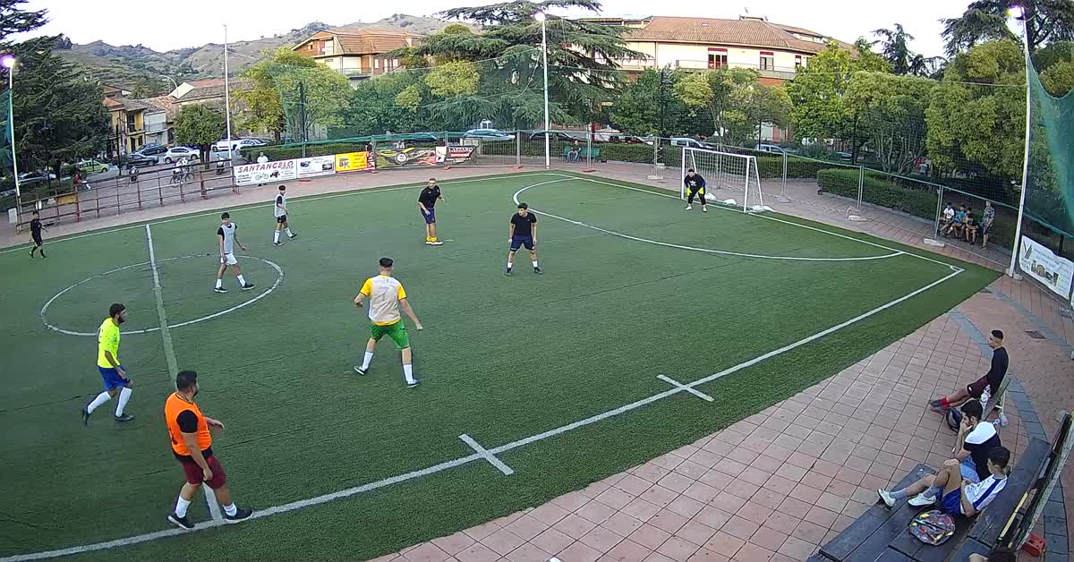 Tiro da fuori