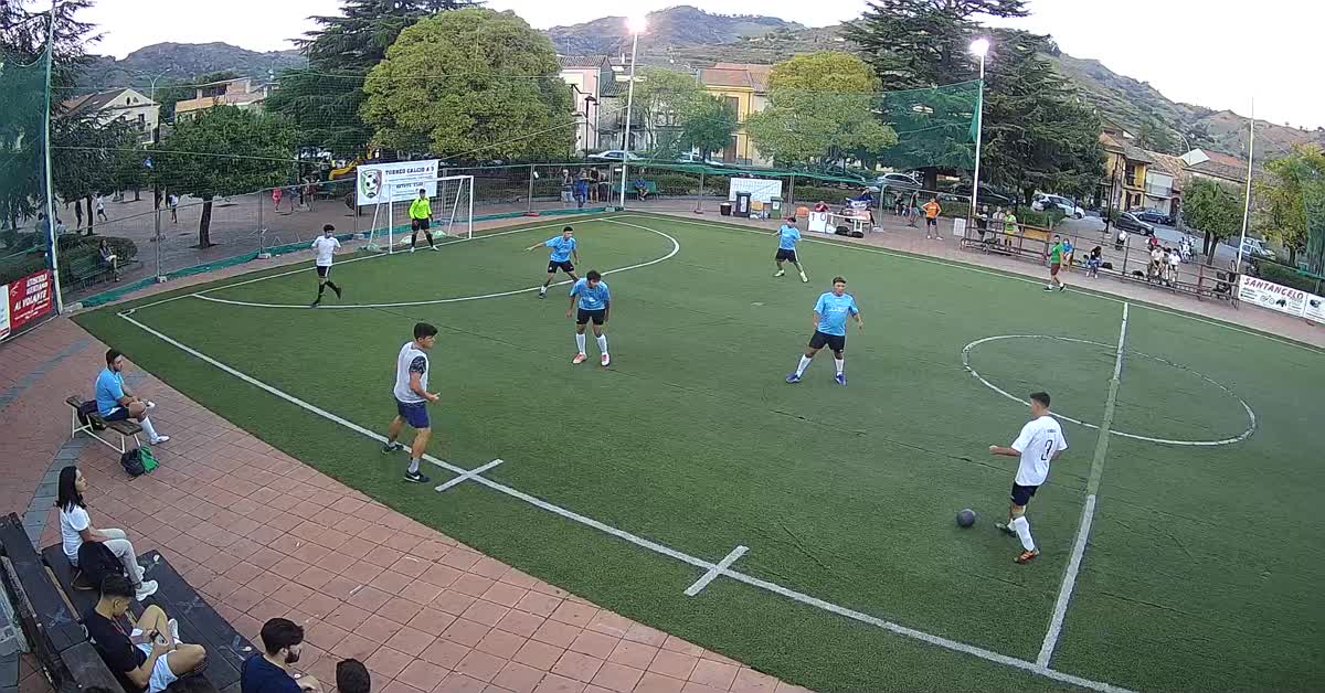 Gol con triangolazione