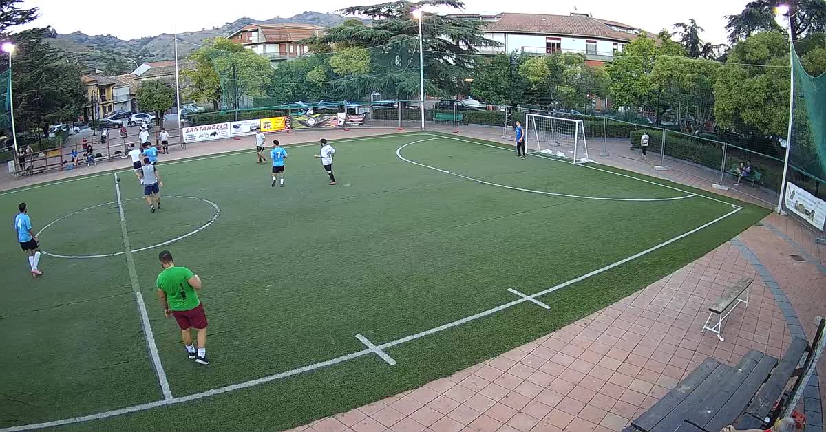 Tiro da fuori 