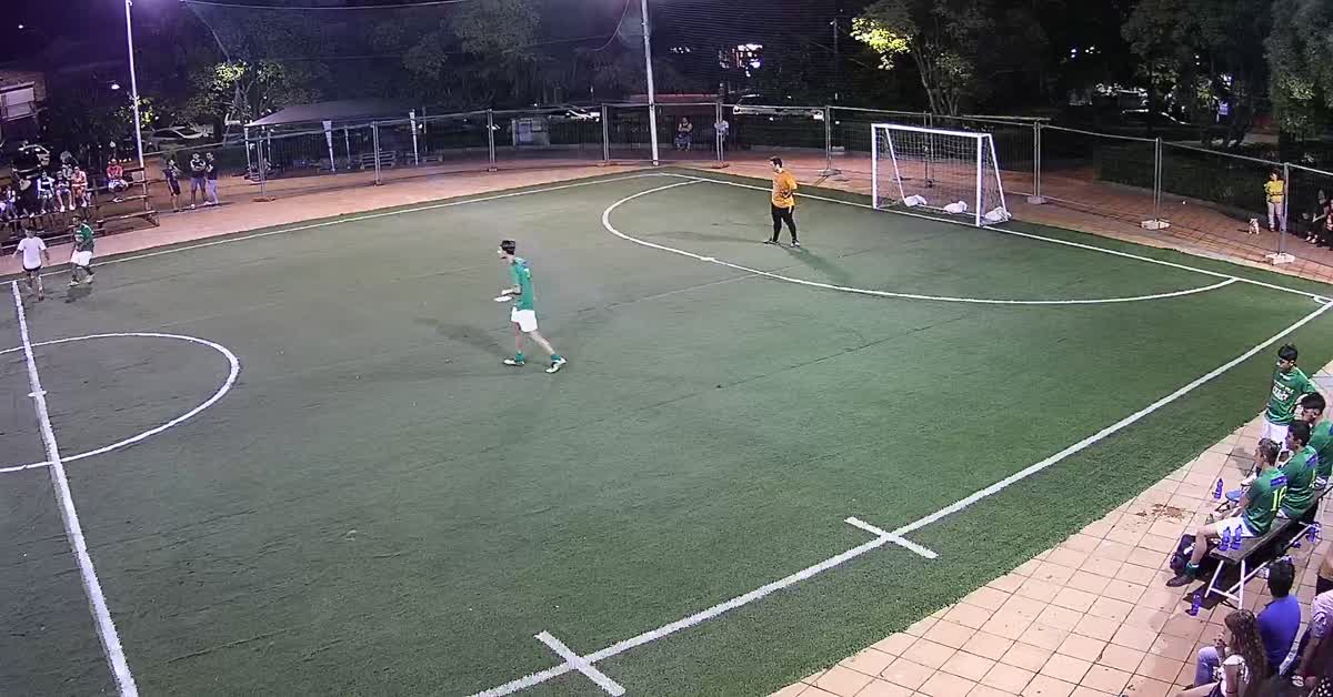 Tiro da fuori