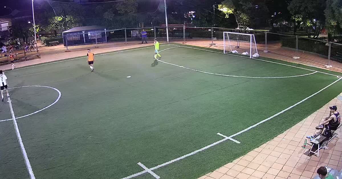      Gol 1     