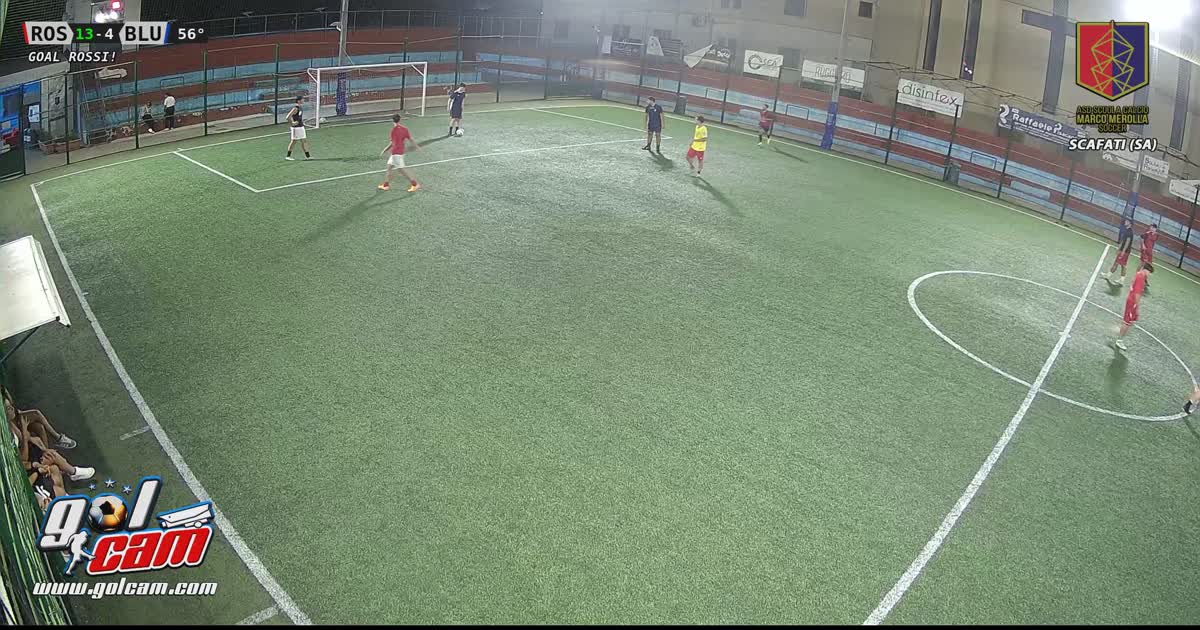 Botta da centrocampo 