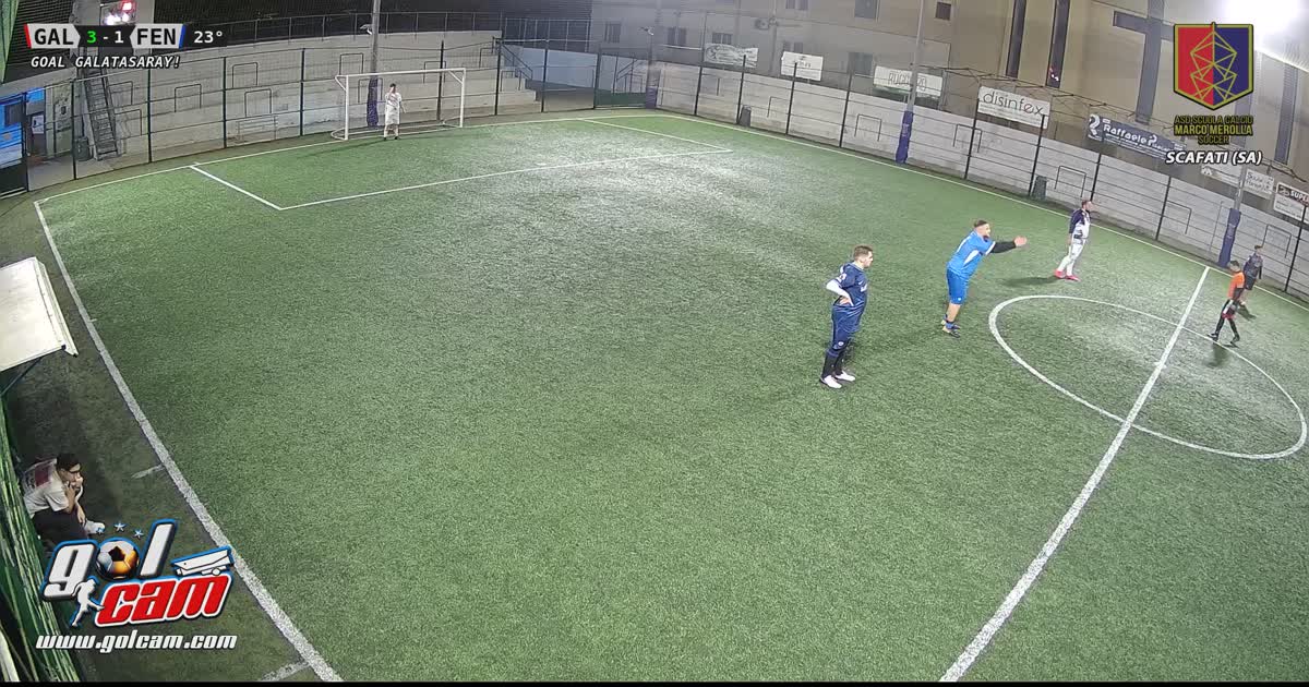 Controllo di tacco e gol