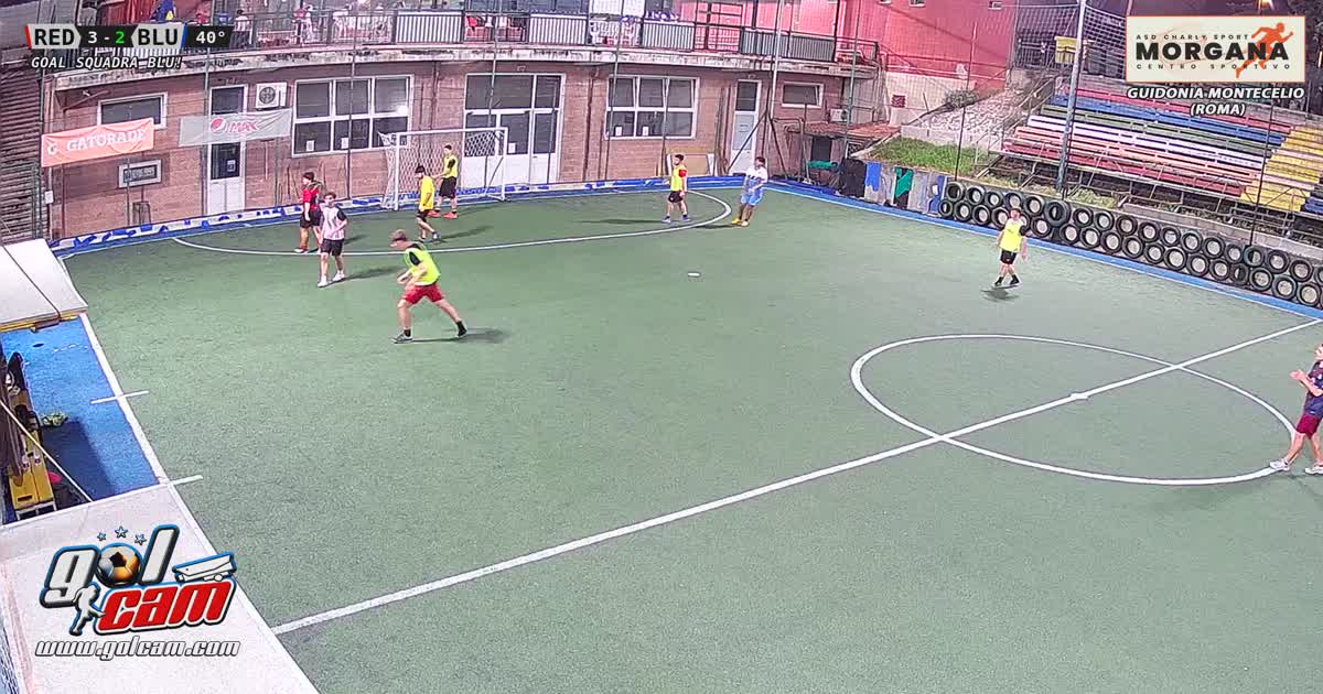 Gol dalla propria metà campo