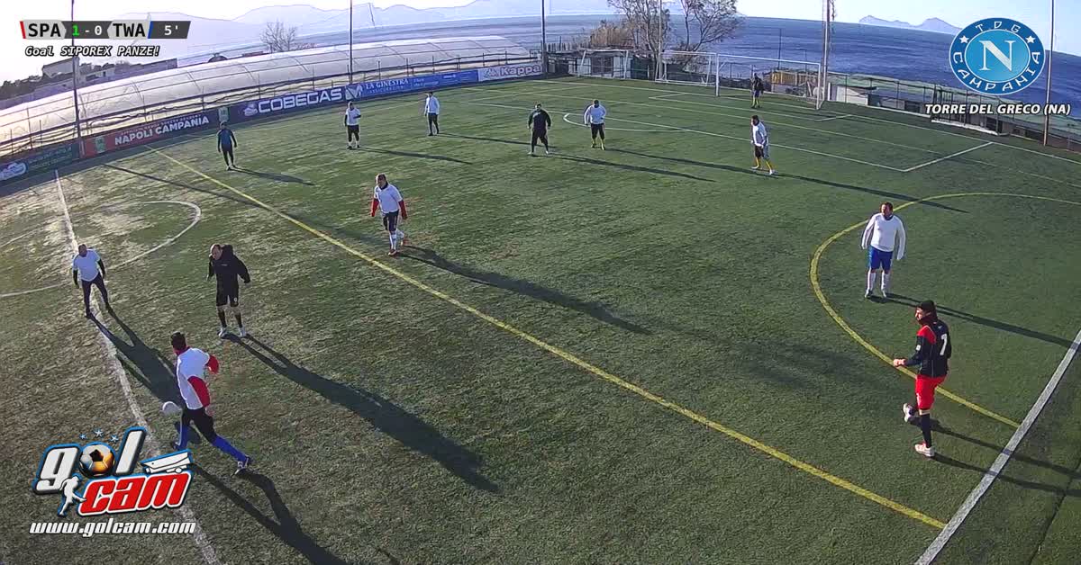 gol in area