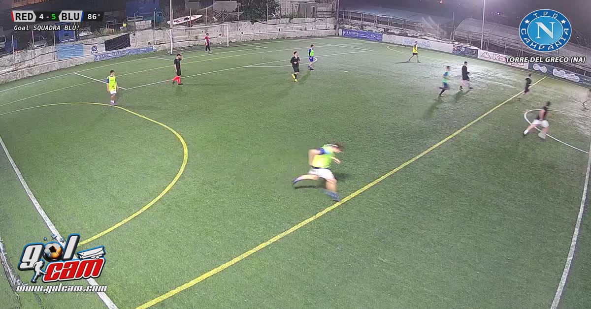 Davanti al portiere