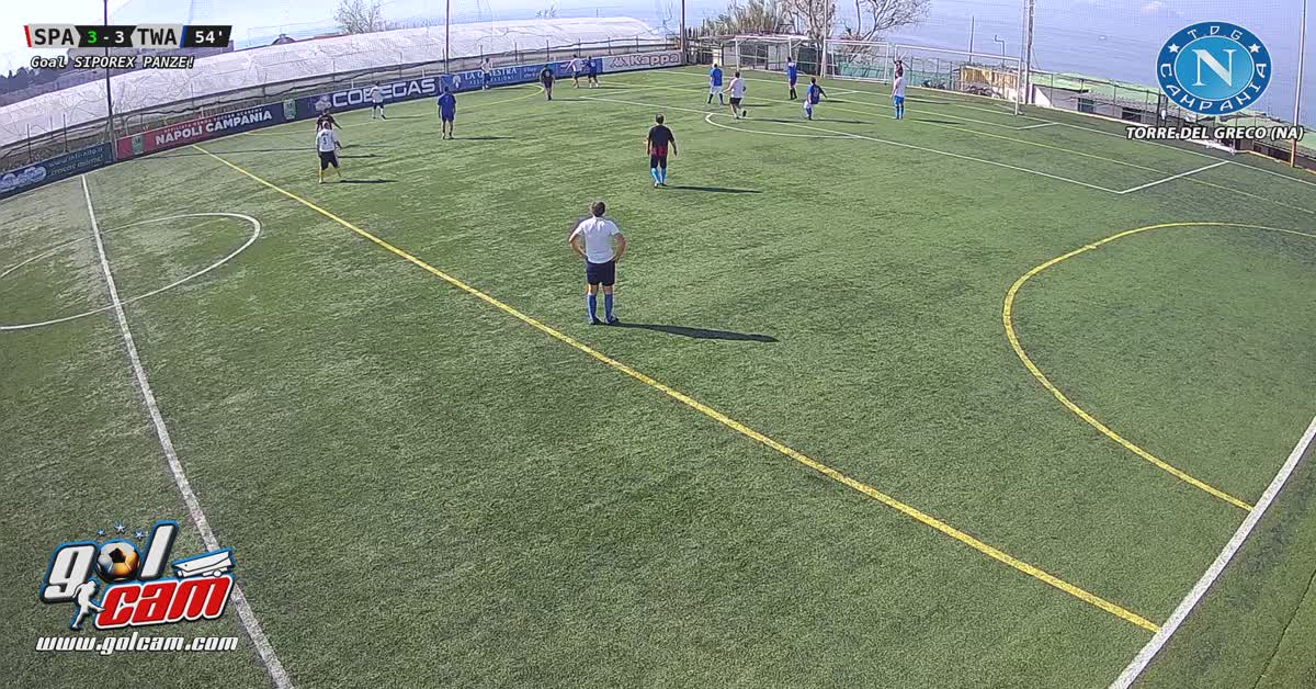 gol in area