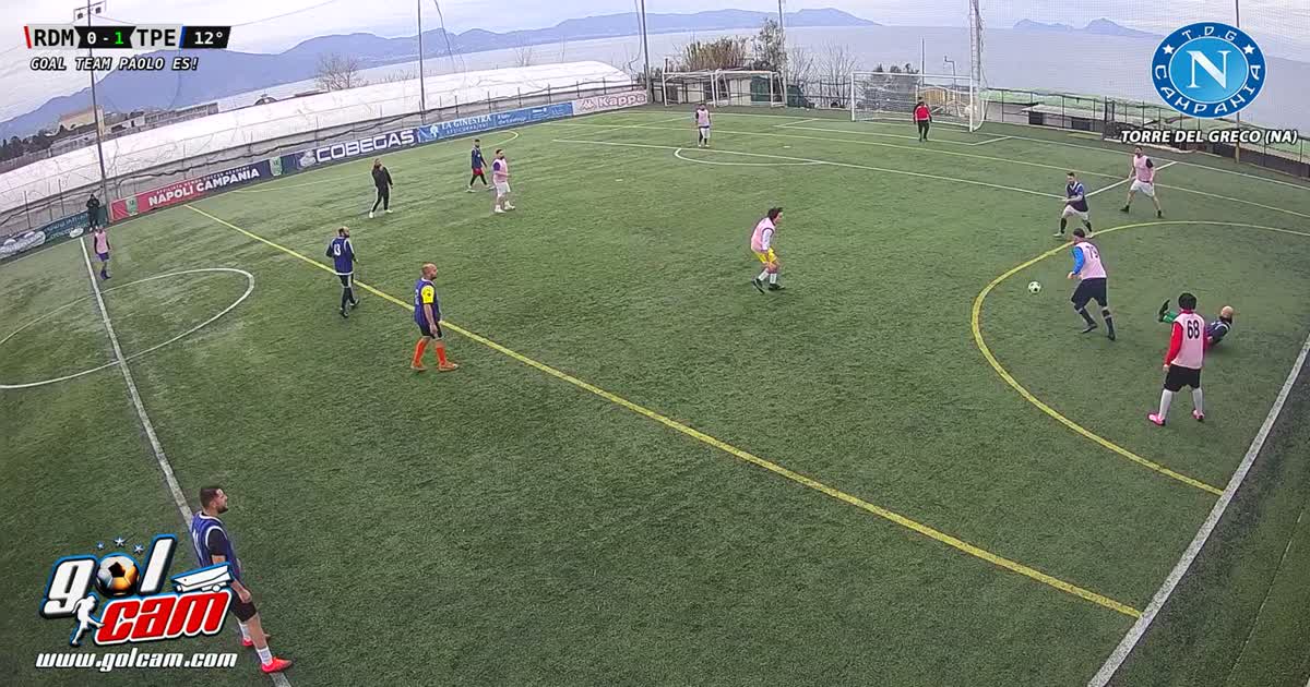 Gol tiro da fuori