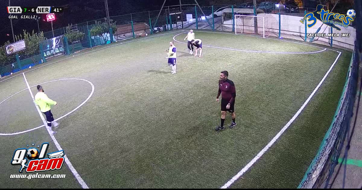 Goal portiere a terra