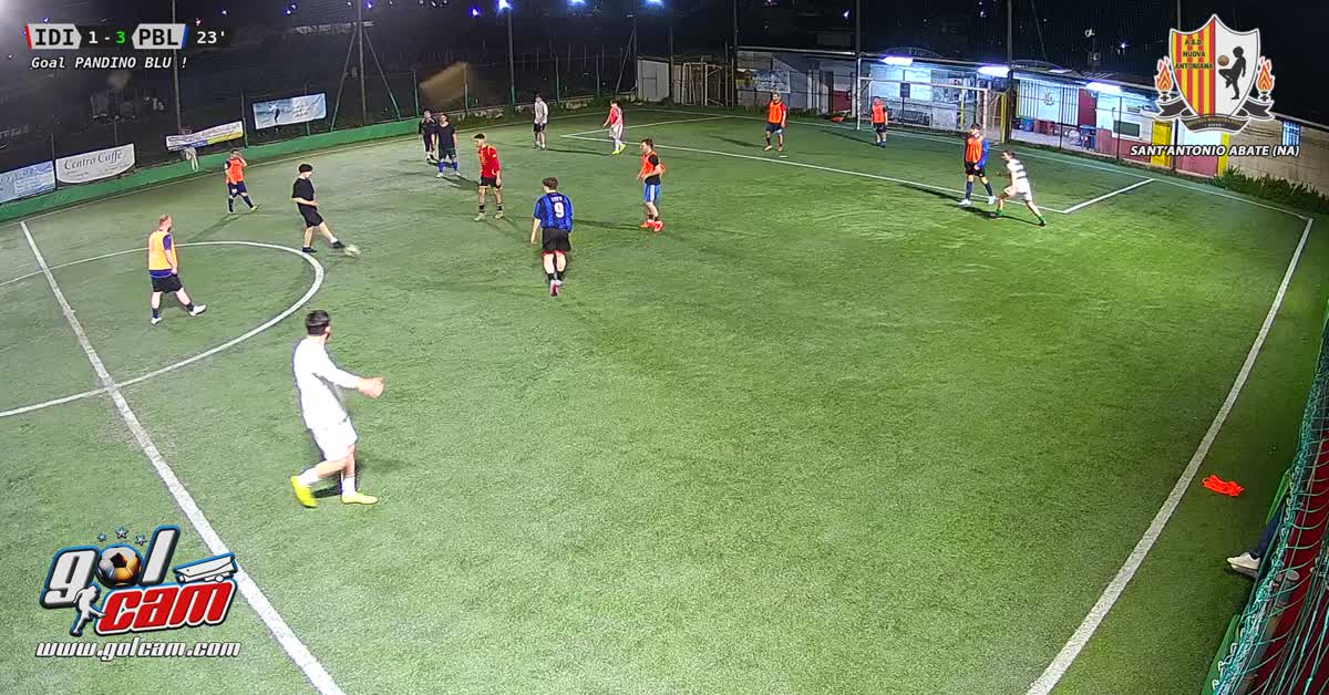 Gol assist palo