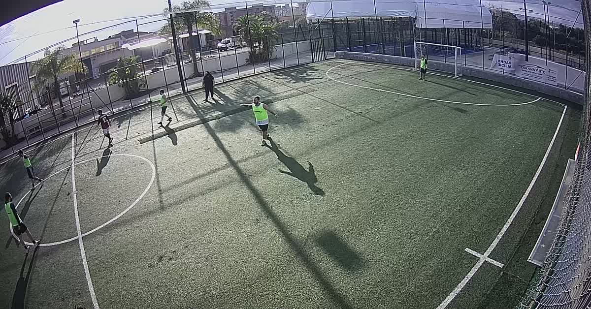 Assist Carbo, gol Tano