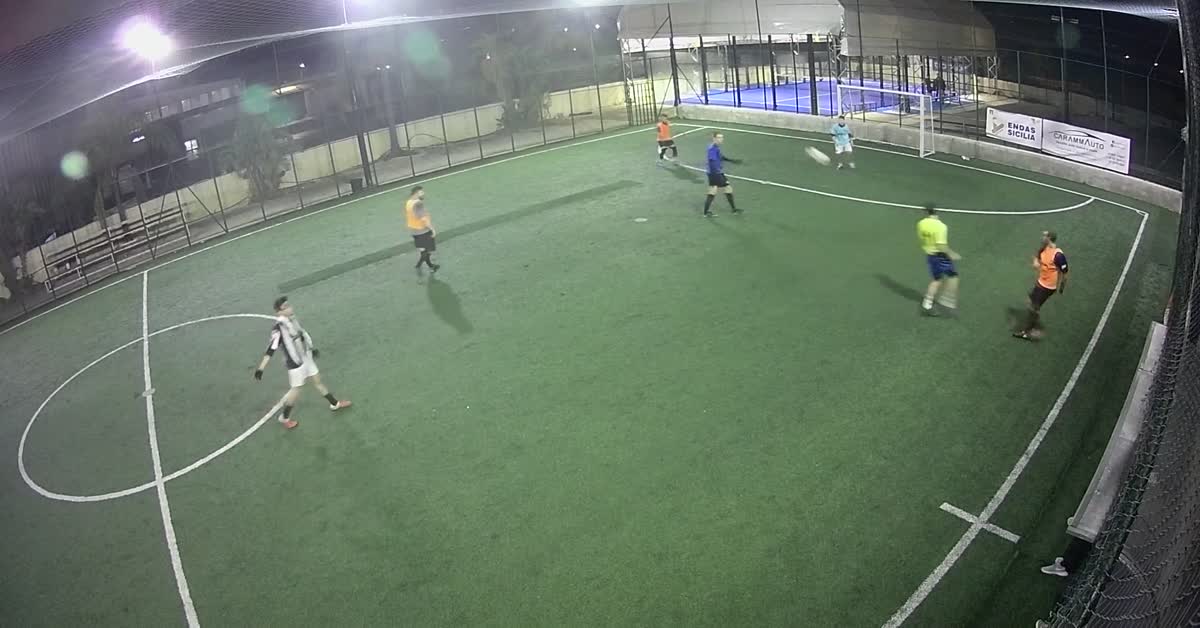 Tunnel e gol 