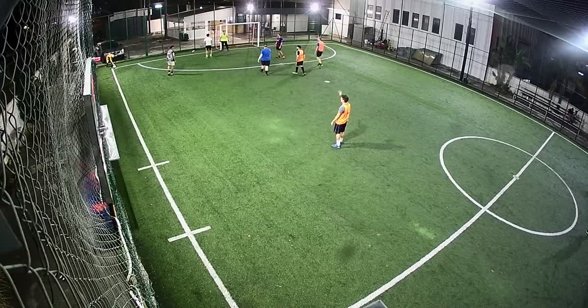 Tiro da fuori