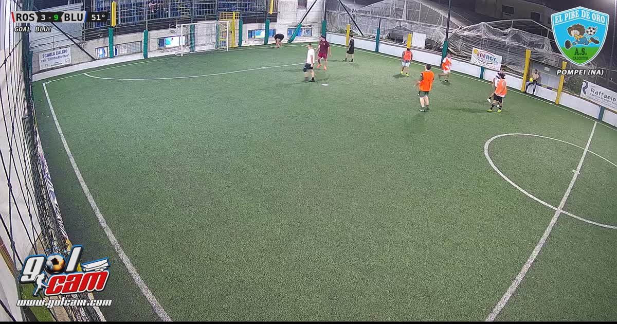 Dribbling e gol in scivolata