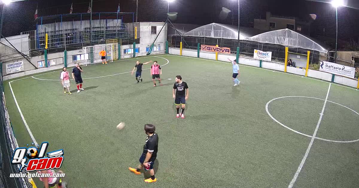Il portiere non ha visto nient