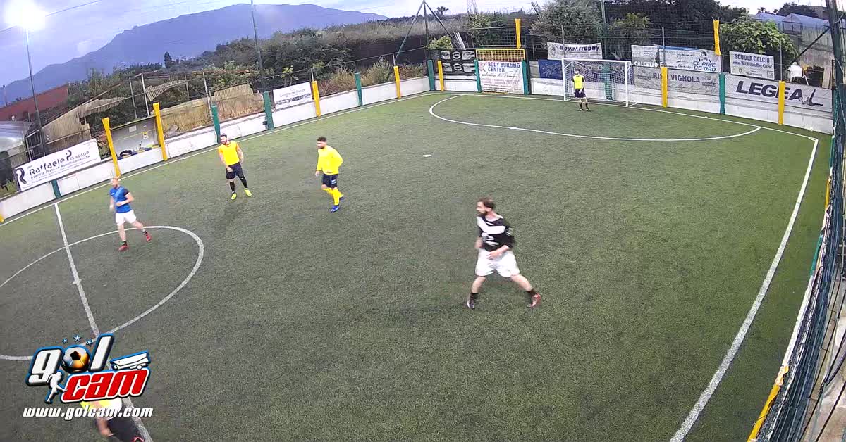Tiro da fuori