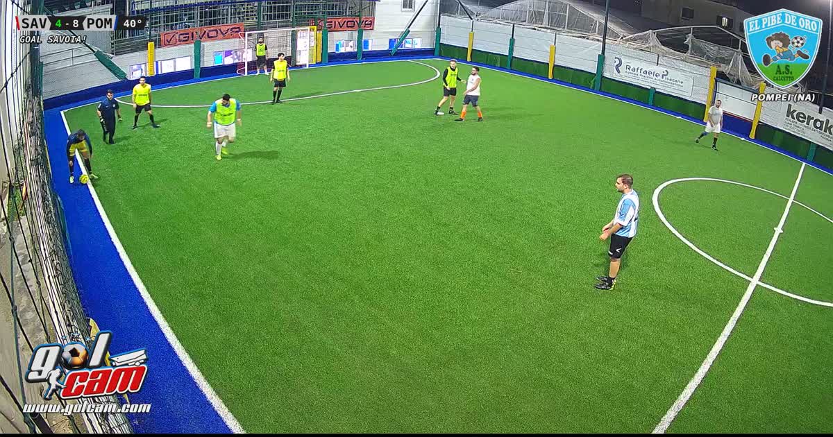 Goal di astuzia campo bagnato