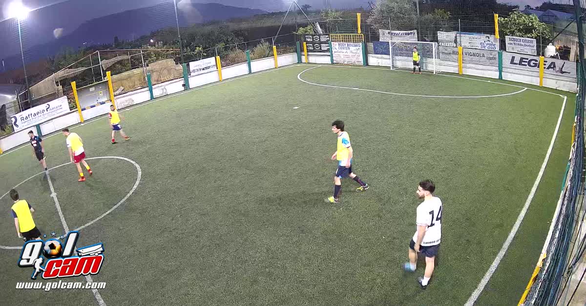 Tiro da fuori