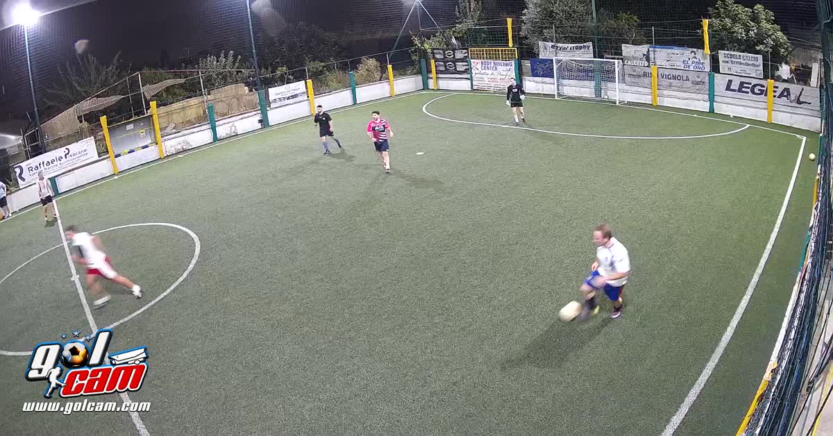 Gol tiro da fuori 