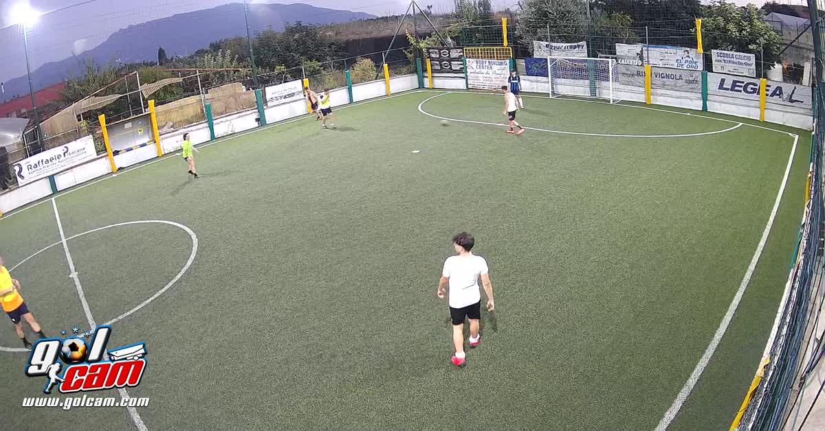 Tiro da fuori gol1
