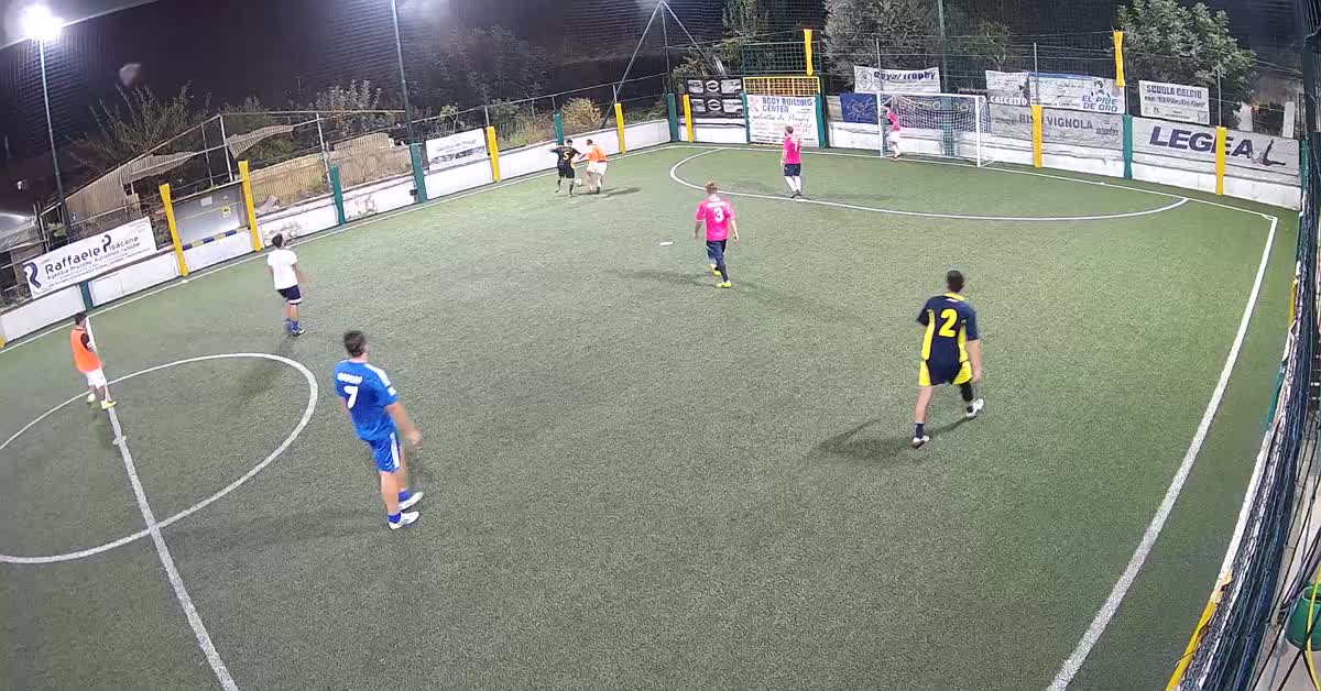 Tiro da fuori
