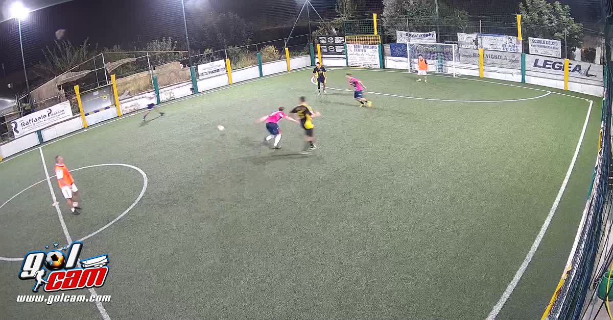 Dribbling e gol