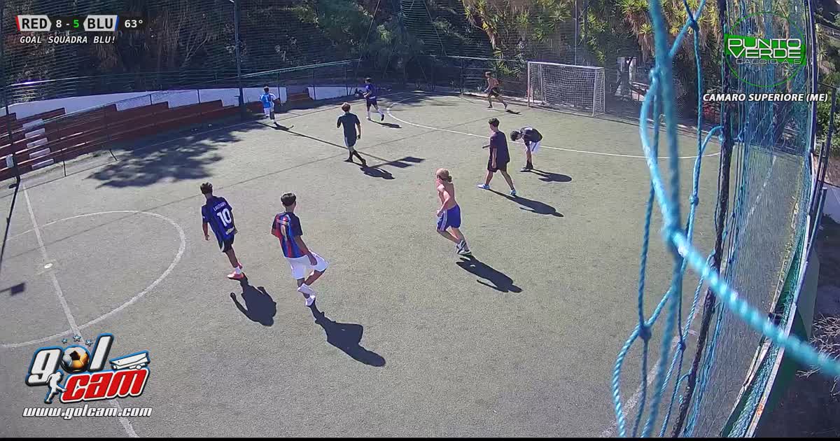 gol sotto l?incrocio 