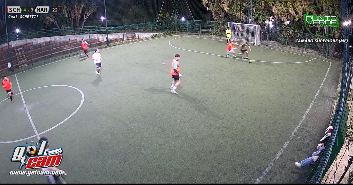 Primo goal Danny 