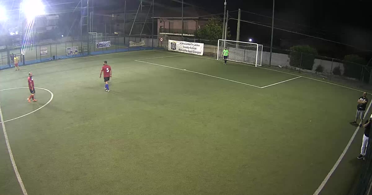 Lasciato solo e non sbaglia