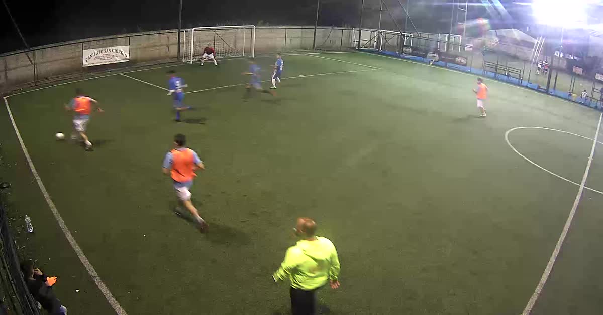 Un siluro all'incrocio!