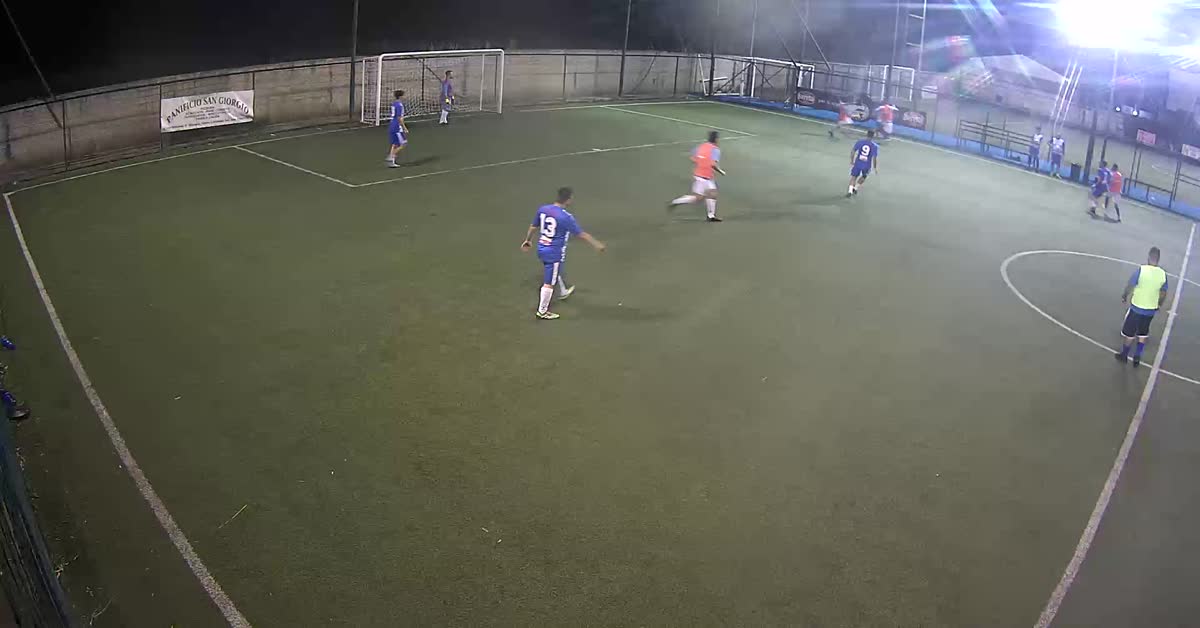 Recupera e segna