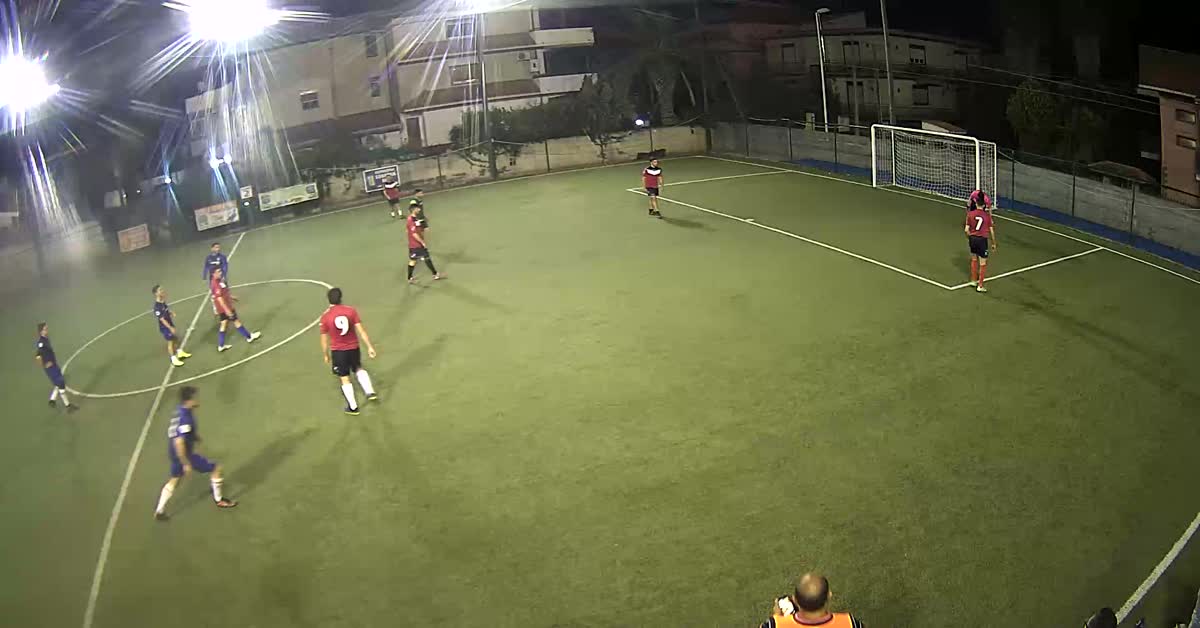 Grande riflesso del portiere
