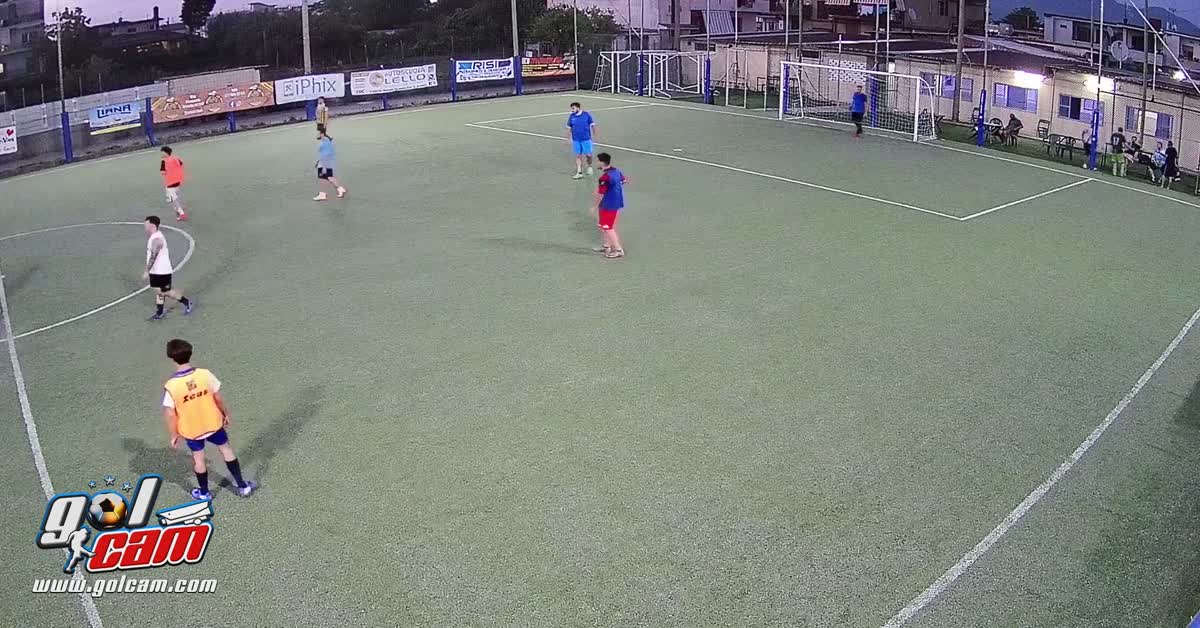 Tiro da lontano