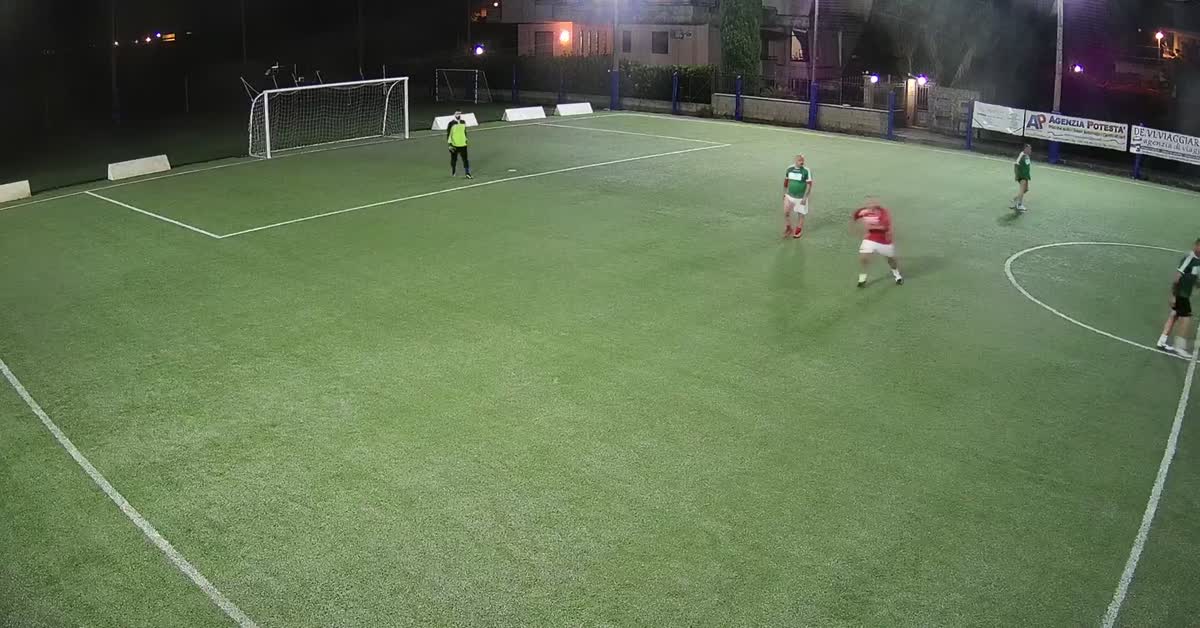 Antonio Aquino in gol